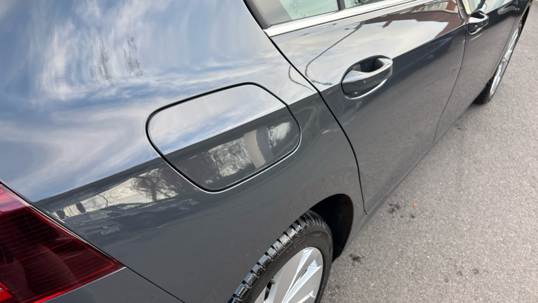 Volkswagen Golf 1.5 TSI 204 Style eHybrid 5dr DSG Hatchback